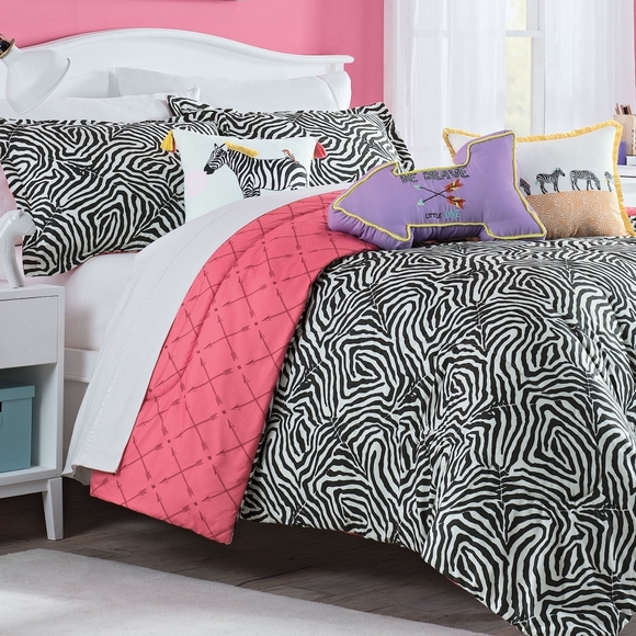 4 Pcs Waverly Spree Wild Life Reversible Zara Print & Pink Full Comforter Set - Picture 6 of 7